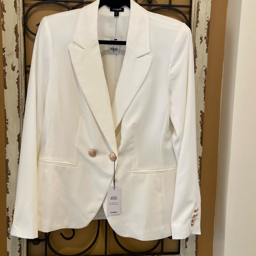 Express off white blazer NWT with golden buttons size medium